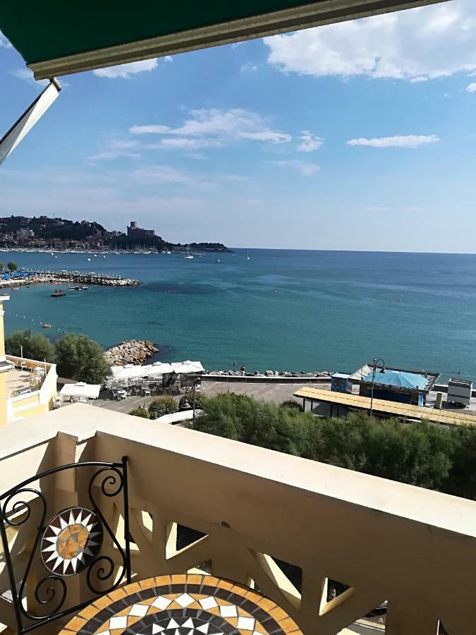 Appartamento Il faro dei poeti Lerici Esterno foto